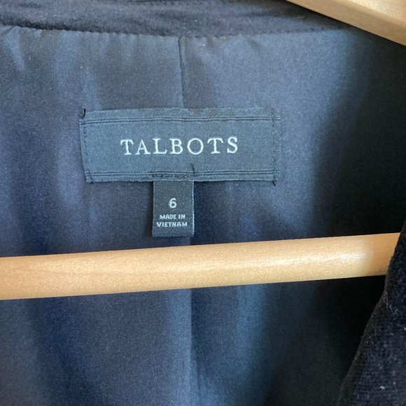 Black velvet blazer, size 6, Talbots - Picture 3 of 3